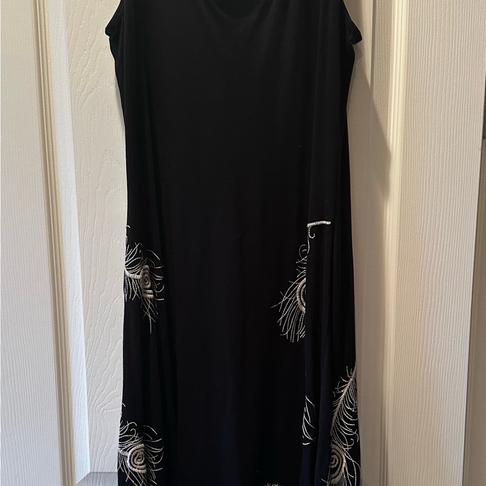 Elegant Black Dress with Embroidered Details